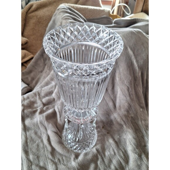 Elegant Vintage Clear 16" tall Ribbed and Flared Glass Vase Candle/Flower vase - Picture 1 of 16